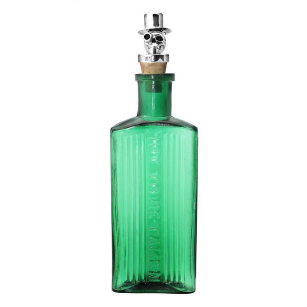 00141479 C W Sellors Sterling Silver Whitby Jet Skull and Top Hat Glass Bottle, GUNQ0000566